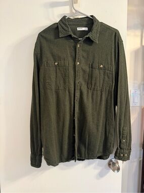 * Men's Sonoma shirt large
